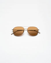 Load image into Gallery viewer, PILOT WITH BROWN LENS AND GOLD FRAME