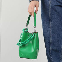 Load image into Gallery viewer, DIAMOND SMALL BUCKET BANNER BAG KELLY GREEN