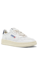 Load image into Gallery viewer, MEDALIST LOW SNEAKERS IN WHITE AND SPACE LEATHER