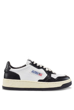 Load image into Gallery viewer, MEDALIST LOW BICOLOR SNEAKERS IN WHITE AND BLACK LEATHER