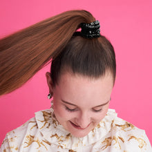 Load image into Gallery viewer, SILK SCRUNCHIES BLACK