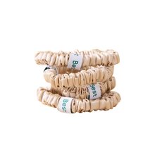 Load image into Gallery viewer, SILK SCRUNCHIES BLONDE