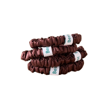 Load image into Gallery viewer, SILK SCRUNCHIES BROWN