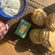 Load image into Gallery viewer, SILK SCRUNCHIES BUTTER