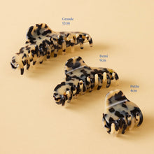 Load image into Gallery viewer, CLAW CLIP PETITE
