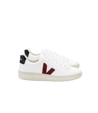 Load image into Gallery viewer, URCA CWL VEGAN WHITE MARSALA BLACK WOMEN