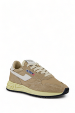 Load image into Gallery viewer, REELWIND LOW SNEAKERS IN PEPPER AND WHITE CRACKED LEATHER AND NYLON