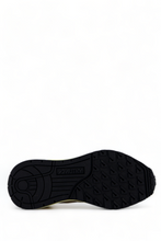 Load image into Gallery viewer, REELWIND LOW SNEAKERS IN PEPPER AND WHITE CRACKED LEATHER AND NYLON