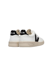 Load image into Gallery viewer, V-10 CWL VEGAN WHITE BLACK WOMEN