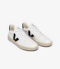 Load image into Gallery viewer, V-10 CWL VEGAN WHITE BLACK MEN