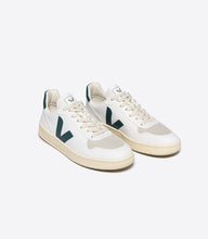 Load image into Gallery viewer, V-10 CWL VEGAN WHITE BRITTANY MEN