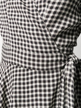 Load image into Gallery viewer, WRAP BLOUSE PRINTED CREPE