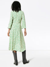 Load image into Gallery viewer, WRAP DRESS PRINTED CREPE TAPIOCA