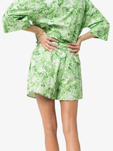 Load image into Gallery viewer, SHORTS ISLAND GREEN