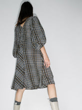 Load image into Gallery viewer, DRESS SEERSUCKER CHECK