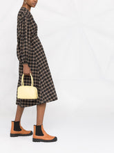 Load image into Gallery viewer, WRAP DRESS SEERSUCKER CHECK FOSSIL