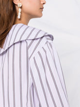 Load image into Gallery viewer, V-NECK SHIRT MISTY LILAC
