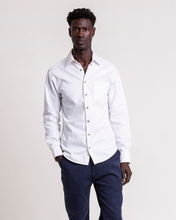 Load image into Gallery viewer, 1 POCKET COTTON SHIRT WHITE