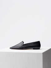 Load image into Gallery viewer, AURORA CALF LEATHER BLACK