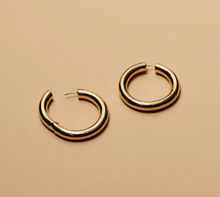 Load image into Gallery viewer, GEORGIE GOLD EARRINGS