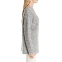 Load image into Gallery viewer, GREY VNECK MOHAIR PULLOVER