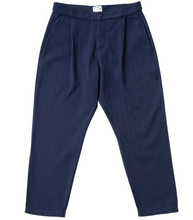 Load image into Gallery viewer, WEEKEND TROUSER  BLACK IRIS (NAVY)
