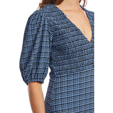 Load image into Gallery viewer, STRETCH SEERSUCKER SMOCK DRESS