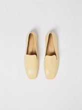 Load image into Gallery viewer, AGNES NAPPA LEATHER BUTTER