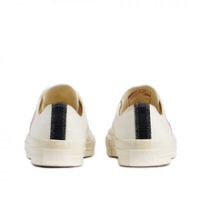 Load image into Gallery viewer, WHITE LOW TOP LOGO PRINT CONVERSE