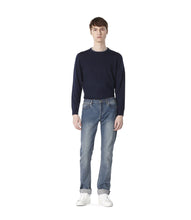 Load image into Gallery viewer, PETIT STANDARD WASHED INDIGO MEN