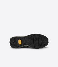 Load image into Gallery viewer, DEKKAN ALVEOMESH BLACK OXFORD GREY TONIC MEN