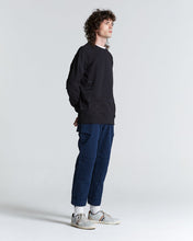 Load image into Gallery viewer, SIMPLE SWEATER BLACK