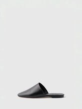 Load image into Gallery viewer, KELLY NAPPA LEATHER BLACK