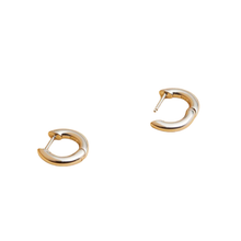 Load image into Gallery viewer, QUINN SILVER EARRINGS
