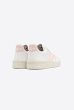 Load image into Gallery viewer, V-10 LEATHER WHITE PETALE WOMEN