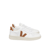 Load image into Gallery viewer, V-10 LEATHER WHITE CAMEL WOMEN