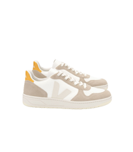 Load image into Gallery viewer, V-10 CHROMEFREE WHITE SAHARA OURO WOMEN