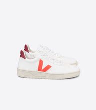Load image into Gallery viewer, V-10 CWL VEGAN WHITE ORANGE FLUO MARSALA MEN