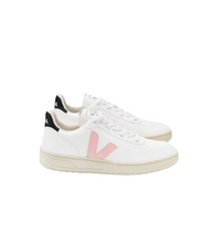 Load image into Gallery viewer, V-10 CWL VEGAN WHITE PETALE BLACK WOMEN