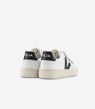 Load image into Gallery viewer, V-LOCK LEATHER WHITE BLACK WOMEN