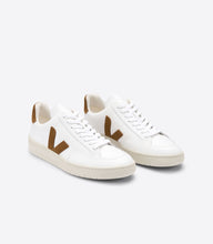 Load image into Gallery viewer, V-12 LEATHER WHITE CAMEL WOMEN