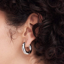 Load image into Gallery viewer, ZEE SILVER EARRINGS