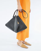 Load image into Gallery viewer, SQUARE BAG OVERSIZED BLACK