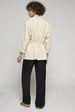 Load image into Gallery viewer, SAFARI JACKET BEIGE