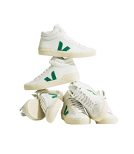 Load image into Gallery viewer, MINOTAUR CHROMEFREE WHITE EMERAUDE BUTTER SOLE WOMEN