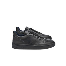 Load image into Gallery viewer, V-10 CWL VEGAN BLACK WITH BLACK SOLE MEN