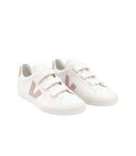 Load image into Gallery viewer, RECIFE CHROMEFREE WHITE BABE WOMEN