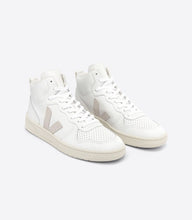 Load image into Gallery viewer, V-15 LEATHER WHITE MEN