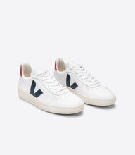 Load image into Gallery viewer, V-10 LEATHER WHITE NAUTICO PEKIN WOMEN
