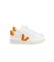 Load image into Gallery viewer, V-12 LEATHER WHITE PUMPKIN MEN